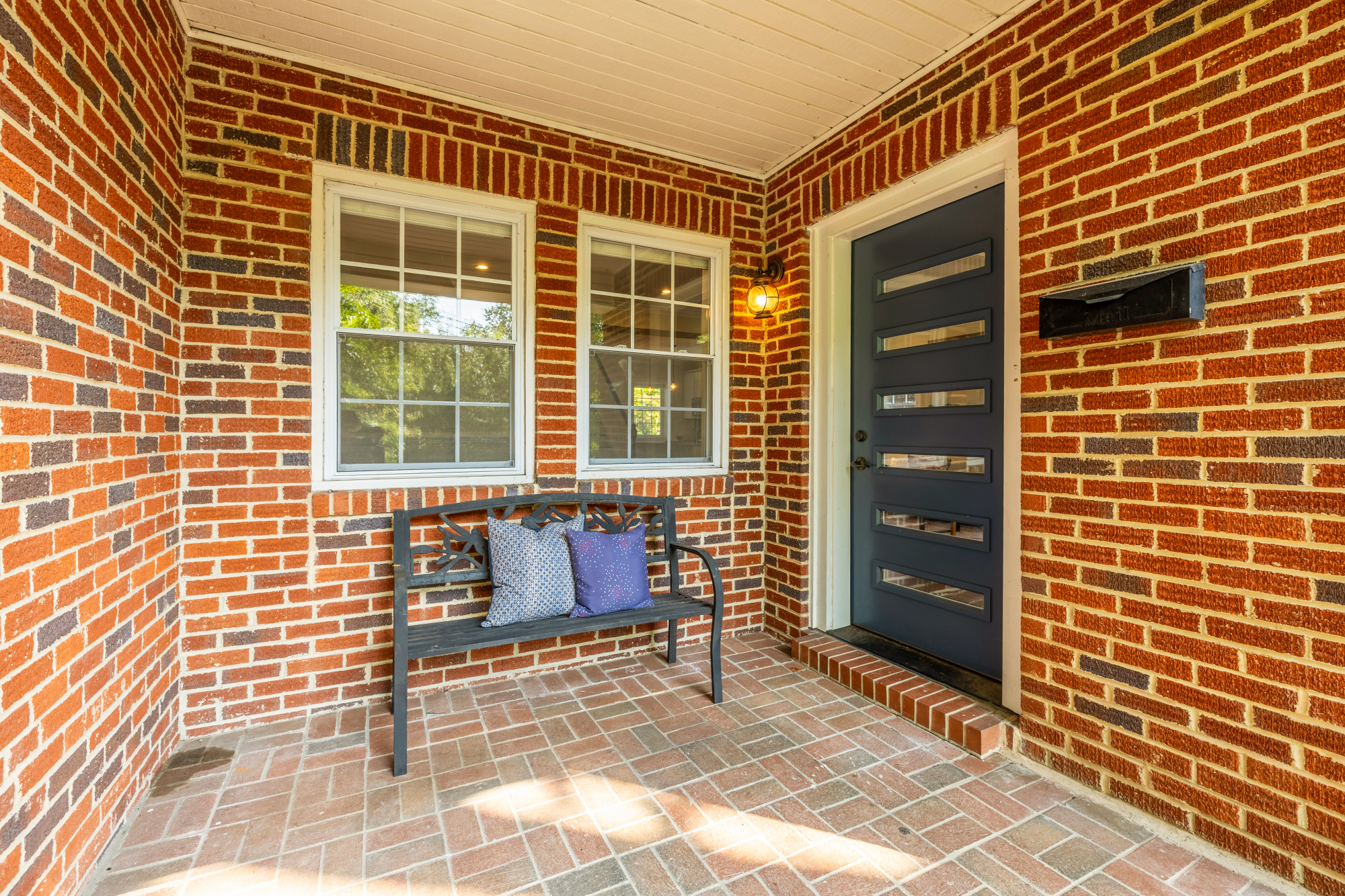 1406 Lawrence Street NE_Porch